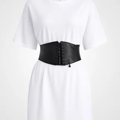 Curea neagră cu efect de corset cu șiret în față