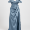 Rochie de seară cu corset albastru cer, din satin, cu umeri deschiși și crăpătură până la coapsă